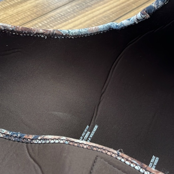 Hodgman Bib Overall with sock size Large Duck Blind Mossy Oak - Picture 12 of 14